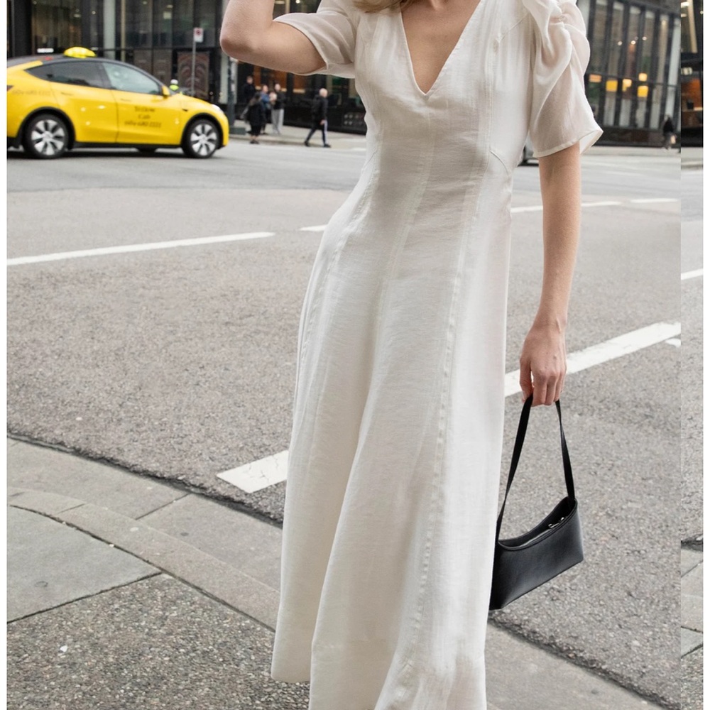 Cream Puff Sleeve V-Neck Midi Sundress